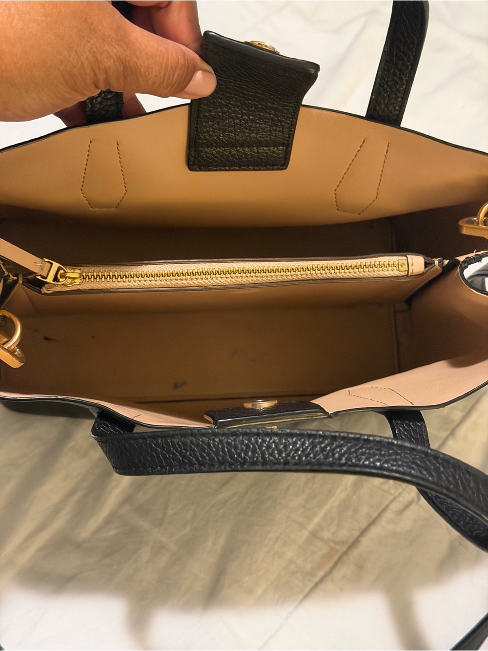 Tory Burch Black Pebbled Leather Tote with Gold Logo - Picture 3 of 8